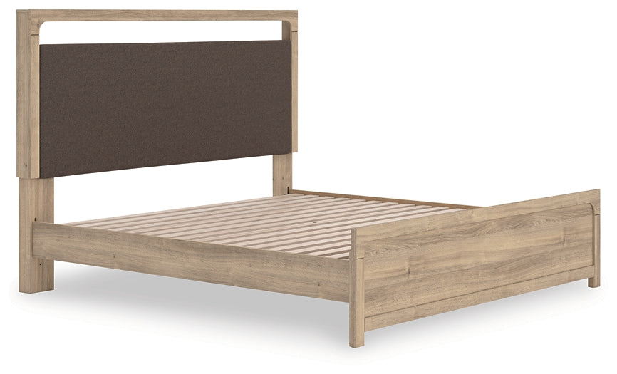 Kinlanni King Upholstered Platform Bed