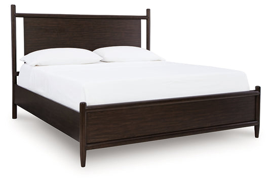 Dantenton King Panel Bed