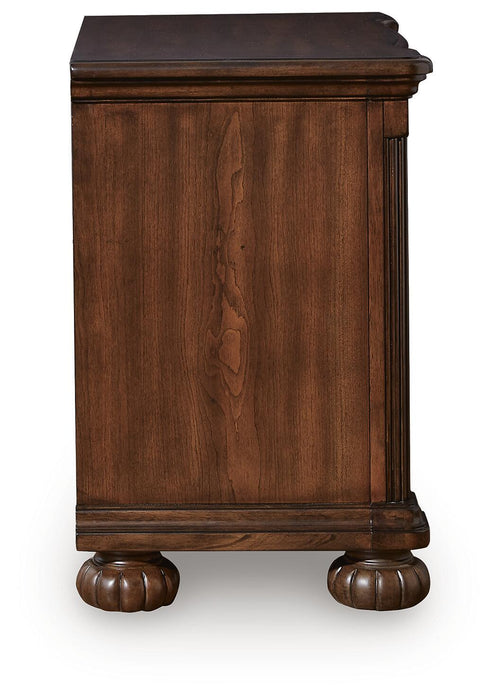Lavinton Three Drawer Night Stand
