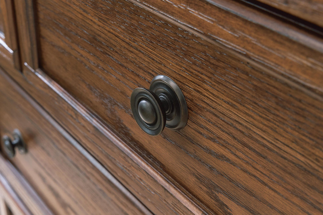 Zackaryn Five Drawer Chest