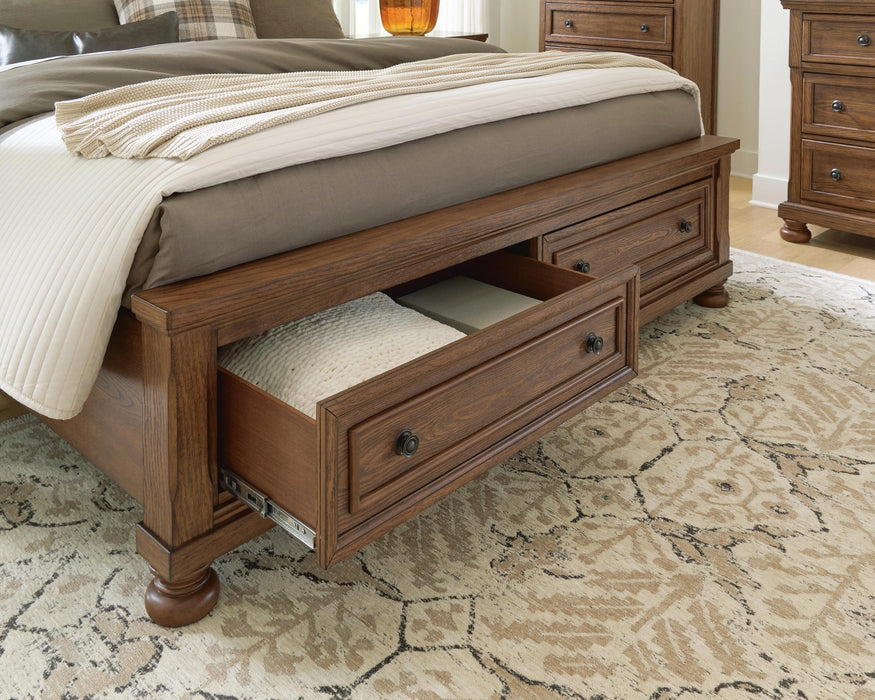 Zackaryn California King Sleigh Storage Bed